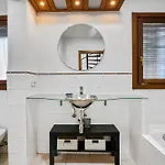 Araucaria Villa Dénia
